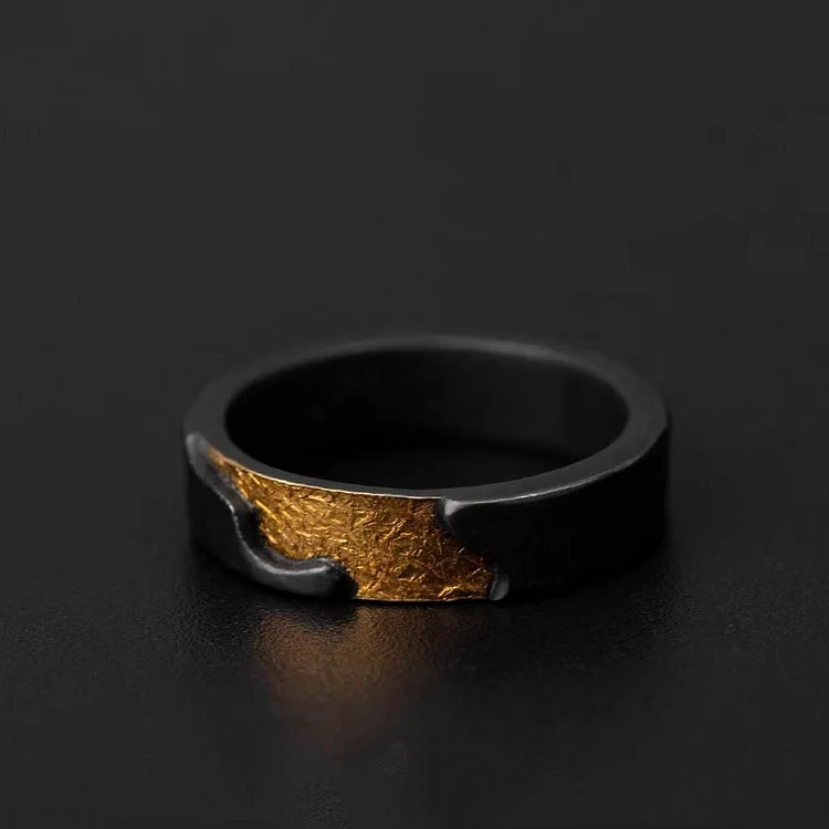 Coutureaura Pick Up Light Finger Ring