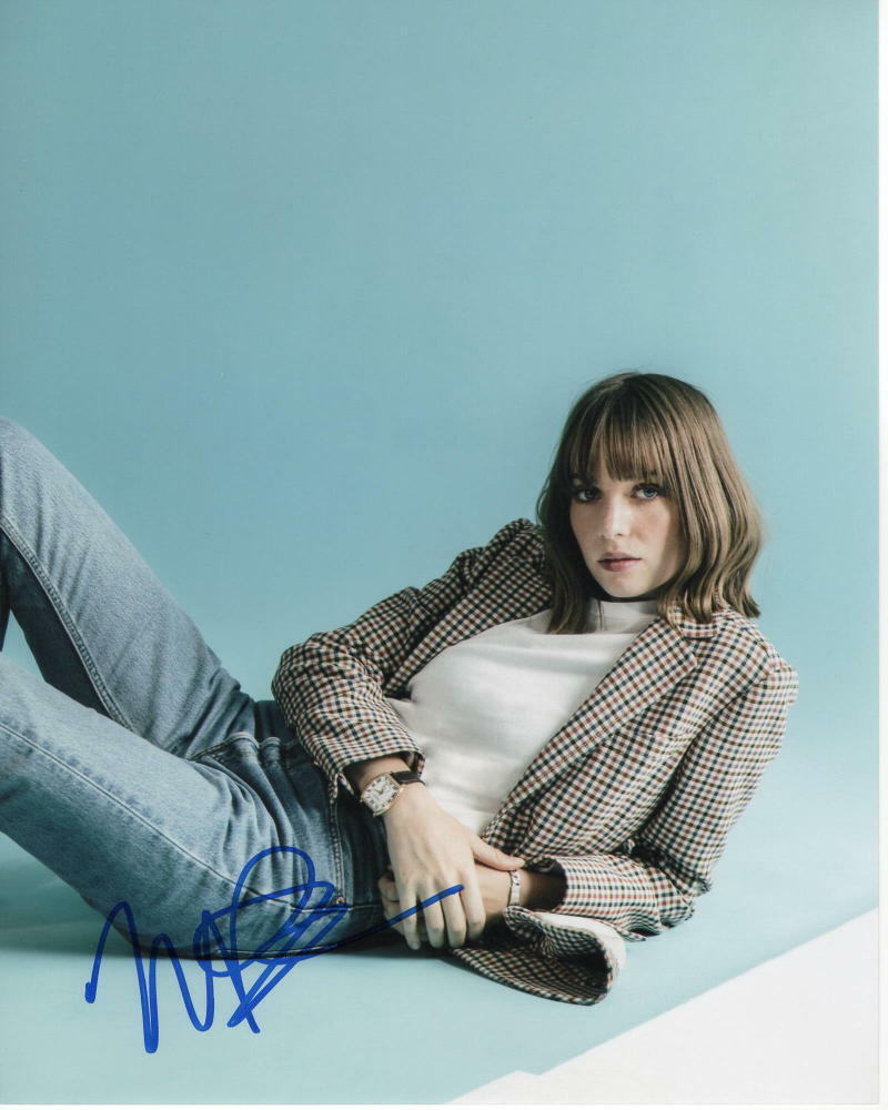 MAYA HAWKE SIGNED AUTOGRAPH 8X10 Photo Poster painting - ROBIN, STRANGER THINGS, ETHAN BEAUTIFUL