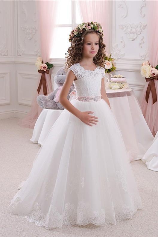 Oknass White Scoop Neck Short Sleeves Ball Gown Flower Girl Dress Lace with Lace