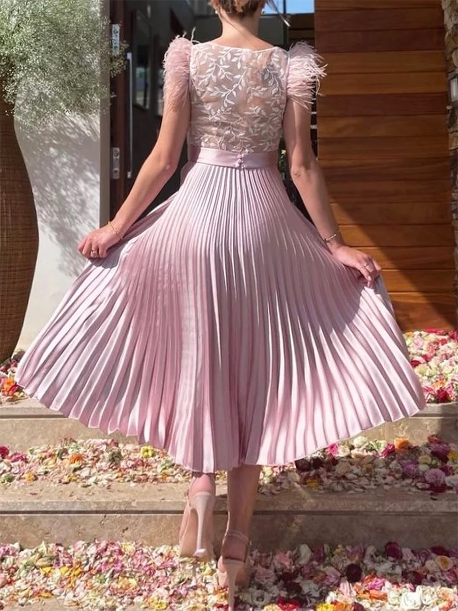 Elegant mesh pleated midi dress