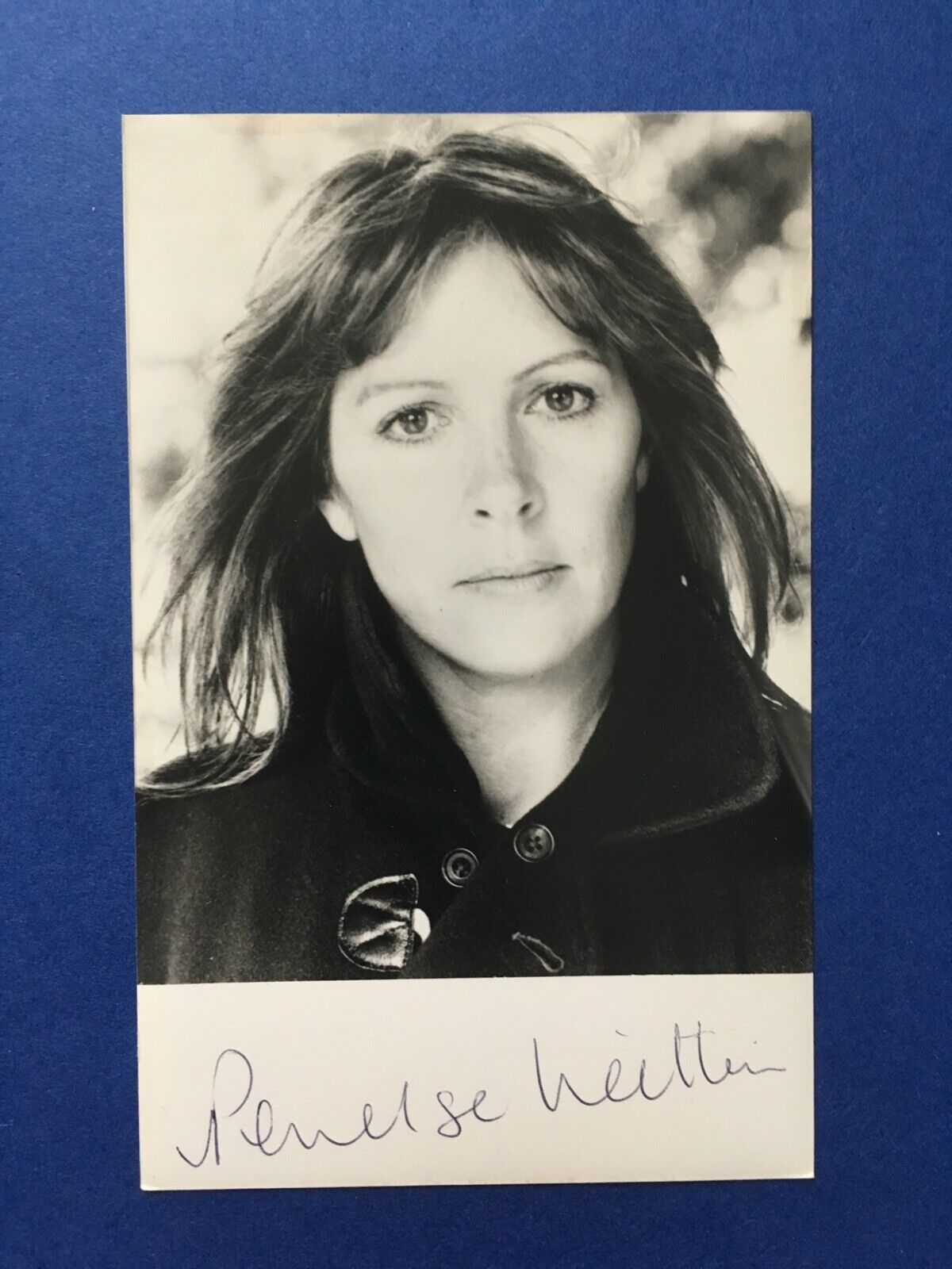 PENELOPE WILTON - POPULAR ACTRESS - DOWNTON ABBEY - SUPERB SIGNED YOUNG Photo Poster painting