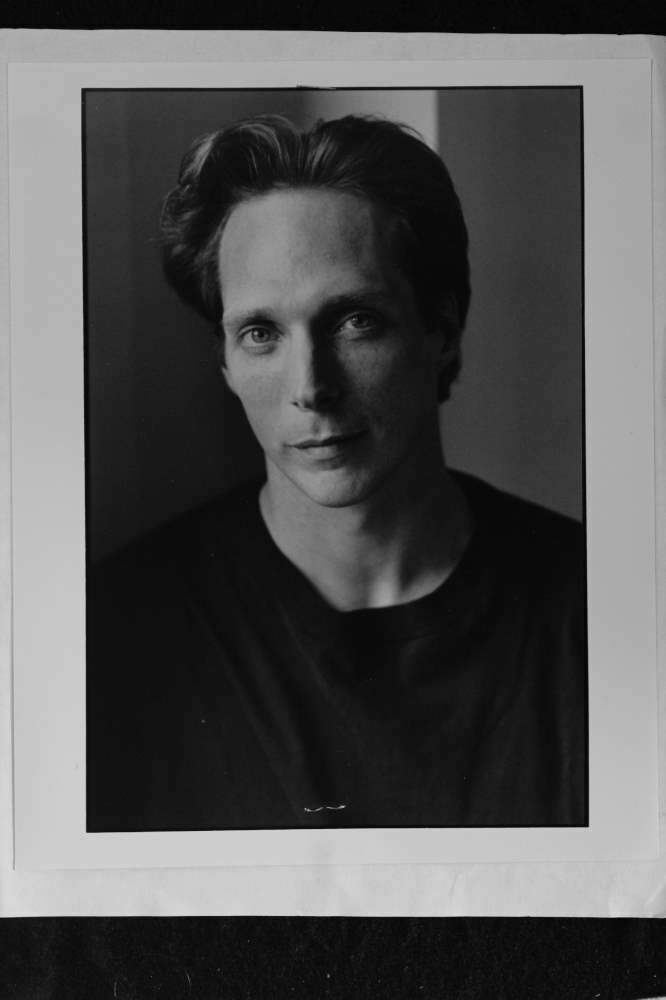 William Fichtner - 8x10 Headshot Photo Poster painting with Resume - Invasion