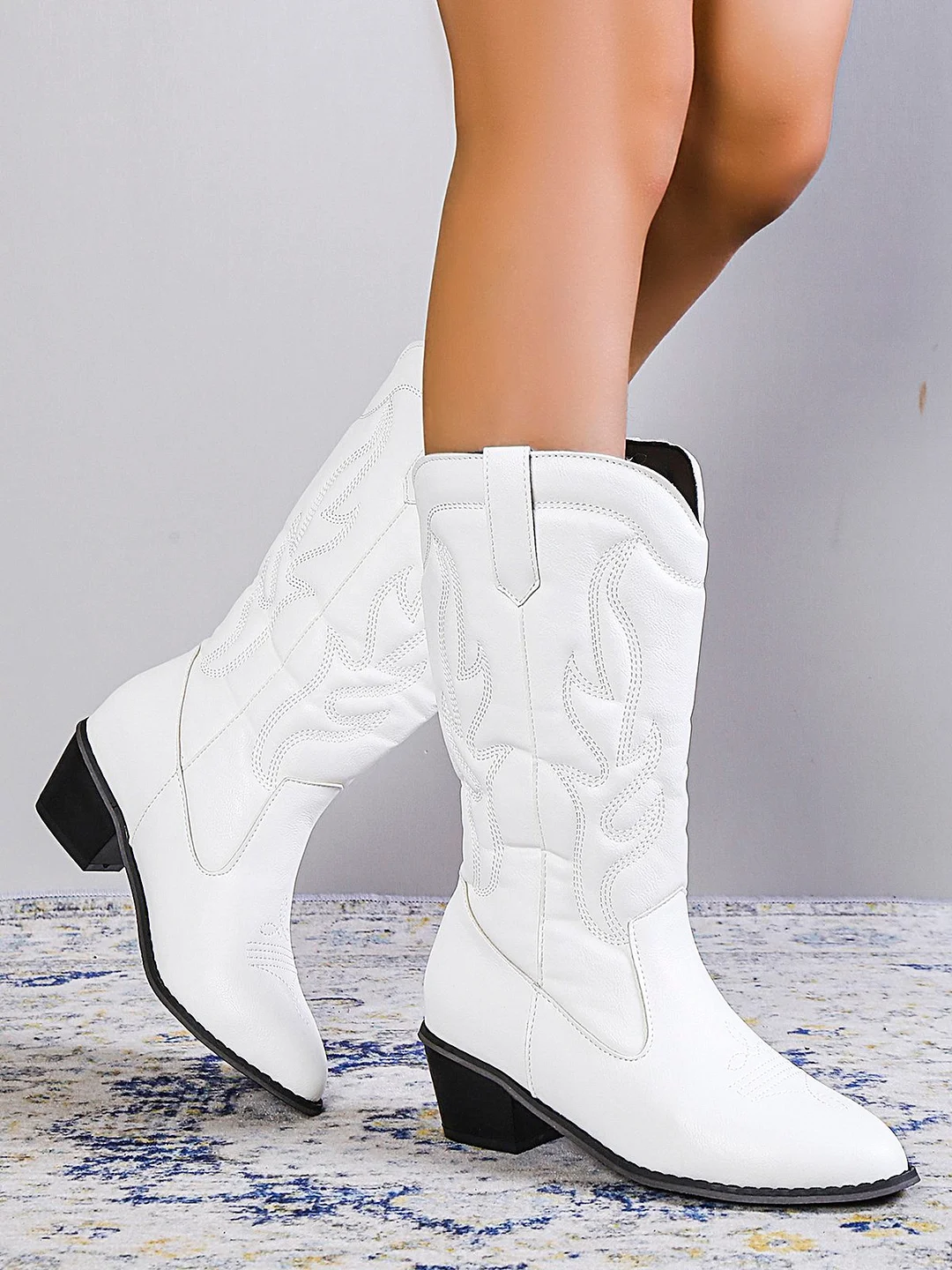 White Embroidered Graphic Chunky Heel Cowboy Boots