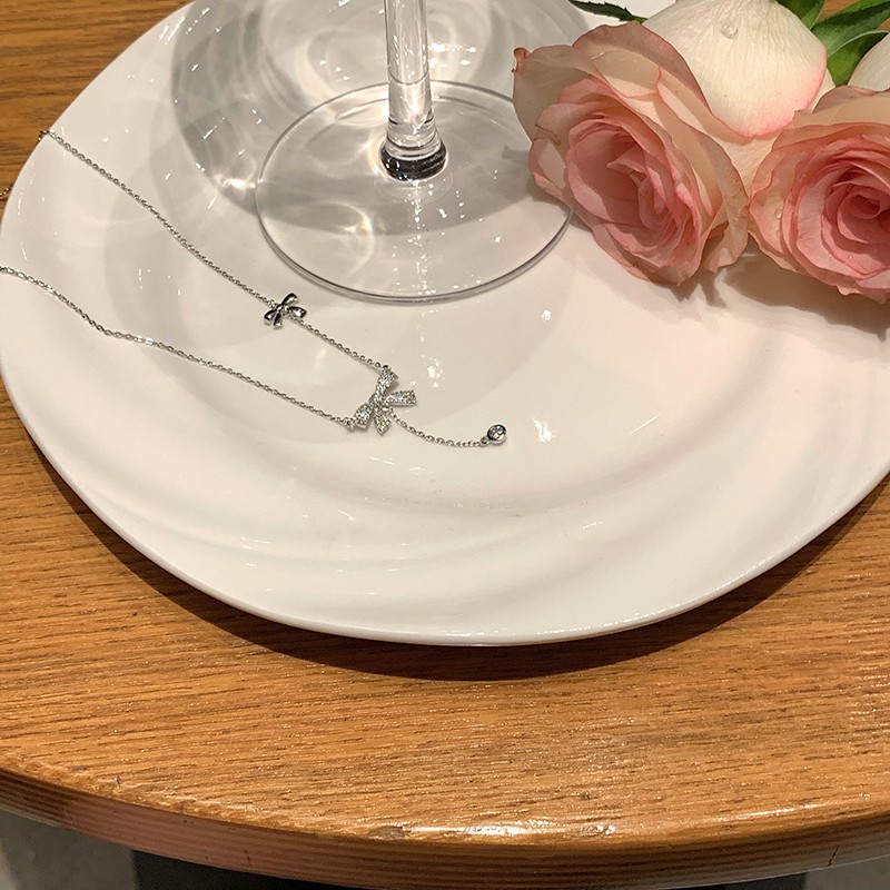 軽贅沢リボンネックチェーン