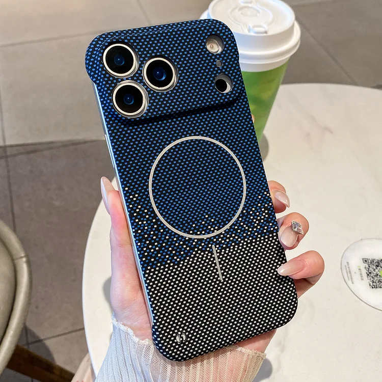 Carbon Fiber Pattern Ultra-Thin Borderless MagSafe Protective Case
