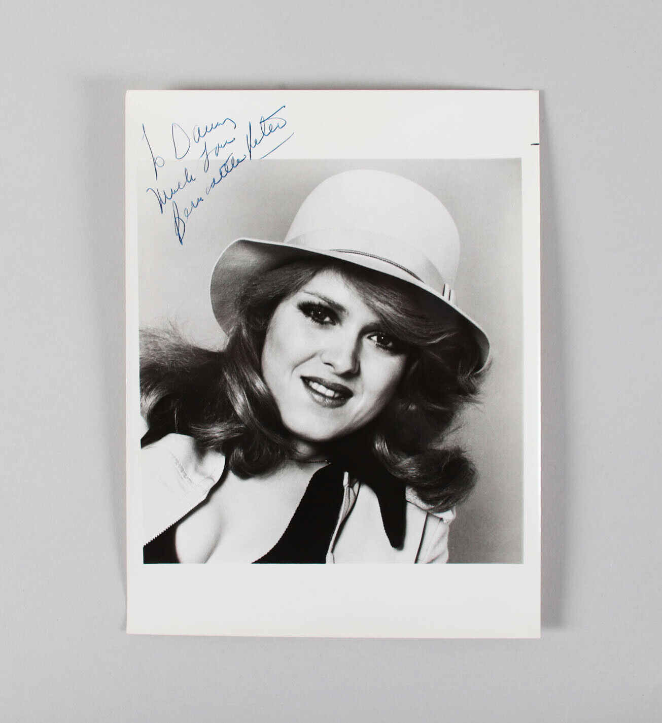 Bernadette Peters Signed Photo Poster painting 7x9 - COA JSA