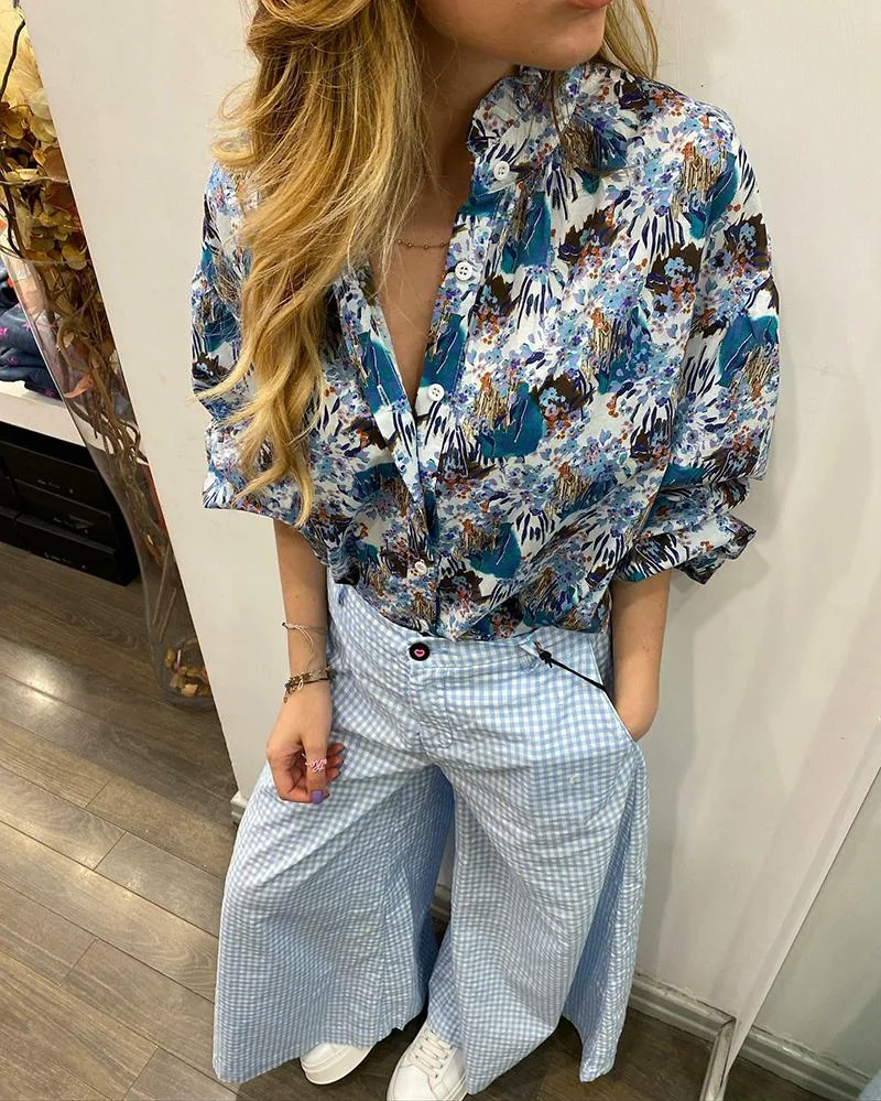 Stylish Two-Piece Set of Printed Shirt & Checked Wide-Leg Pants