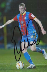 CRYSTAL PALACE HAND SIGNED DEAN MOXEY 6X4 Photo Poster painting 1.