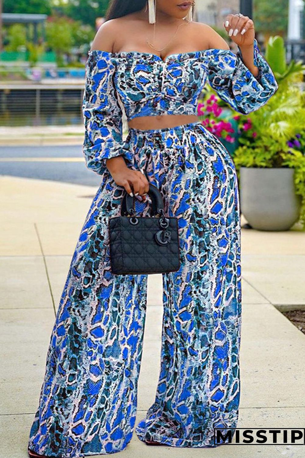 Blue Fashion Casual Print Backless Off the Shoulder Long Sleeve Two Pieces