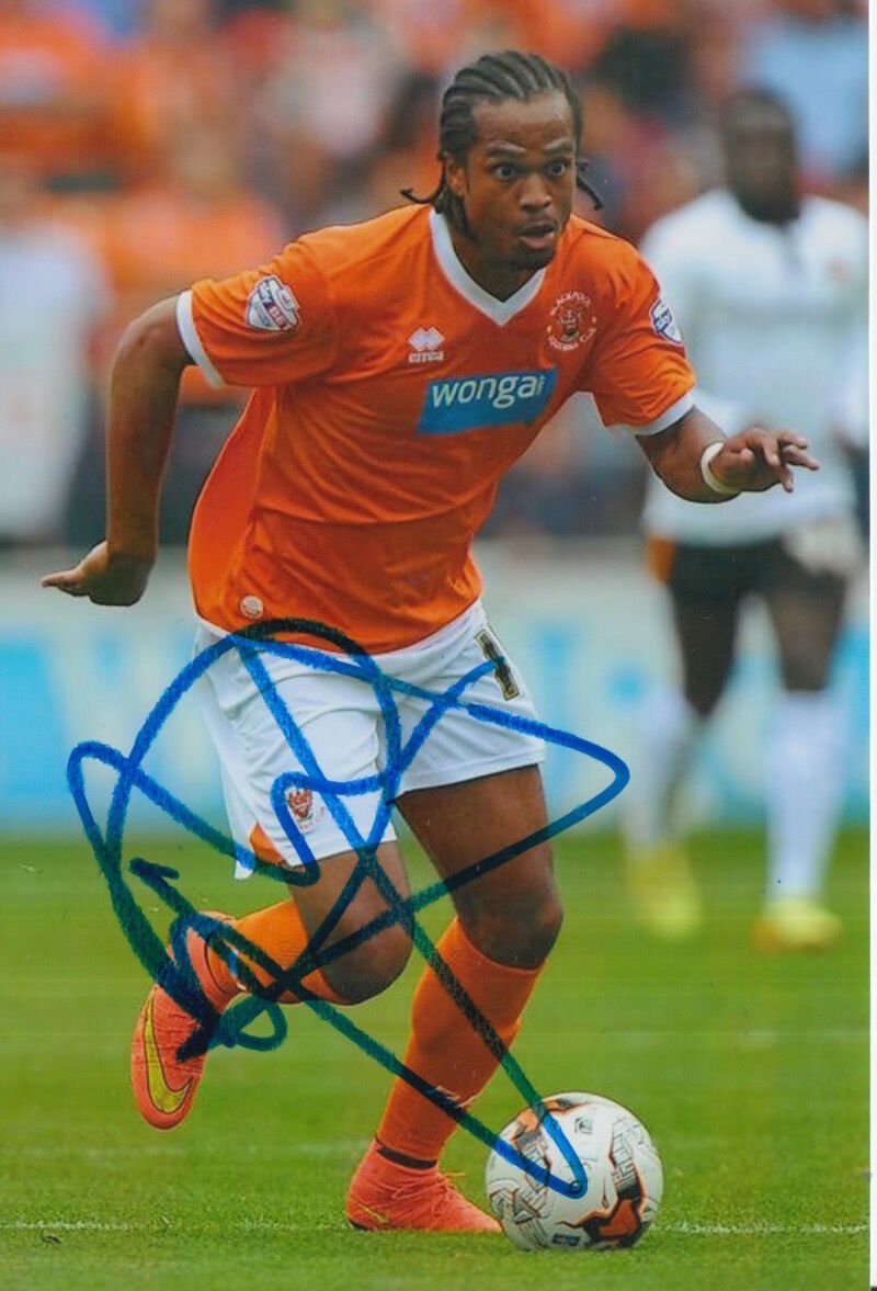 BLACKPOOL HAND SIGNED NATHAN DELFOUNESO 6X4 Photo Poster painting.