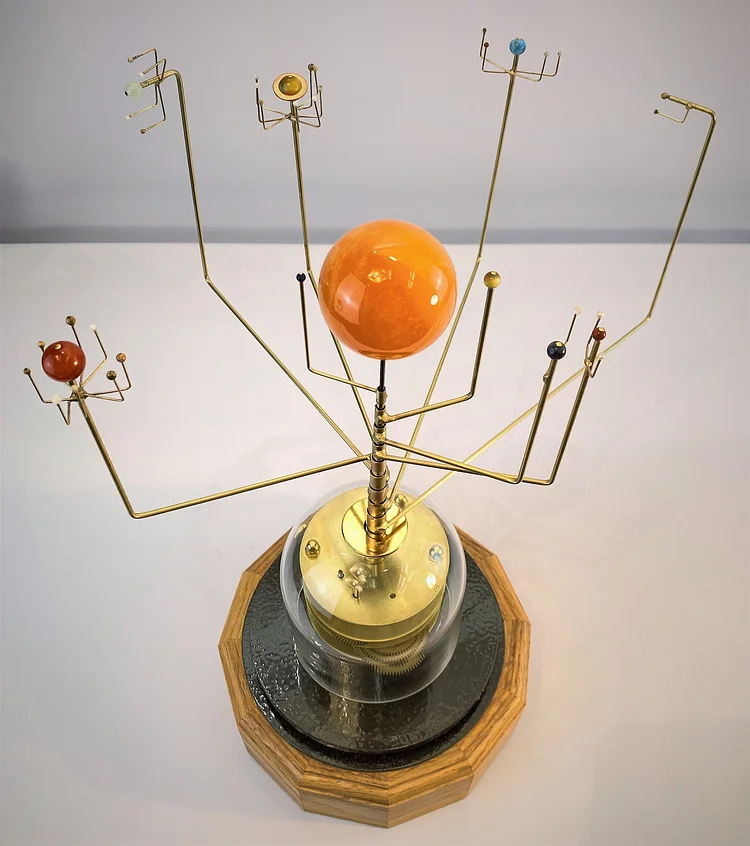Clockwork Solar system model 