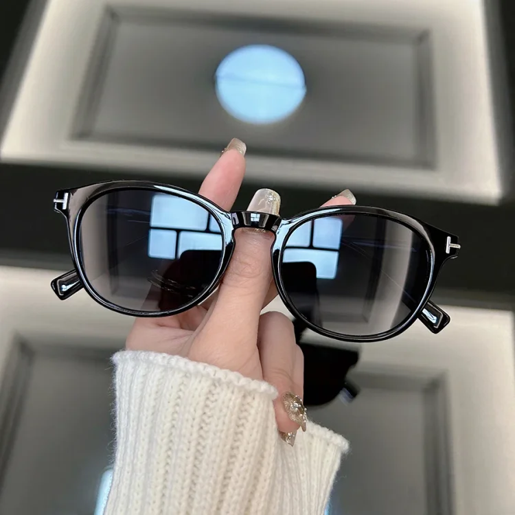 Retro Round Sunglasses Women Men Vintage Sun Glasses Female Male Shades Designer Outdoors Mirror Punk Oculos De Sol