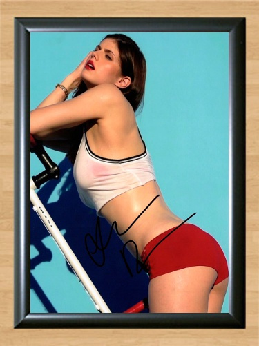 Alexandra Daddario Baywatch Signed Autographed Photo Poster painting Poster 2 A4 8.3x11.7