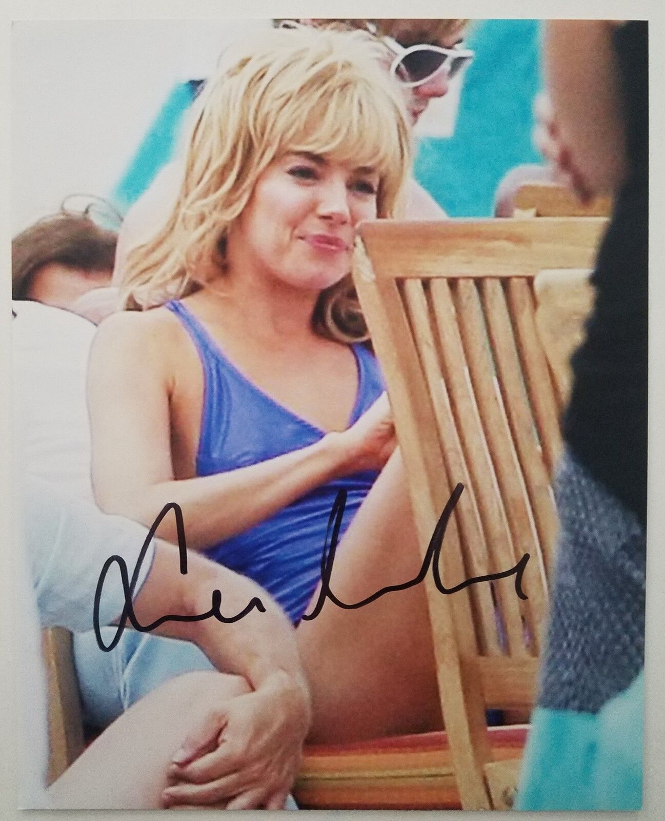 Sienna Miller Signed 8x10 Photo Poster painting Actress American Sniper Burnt Alfie RAD