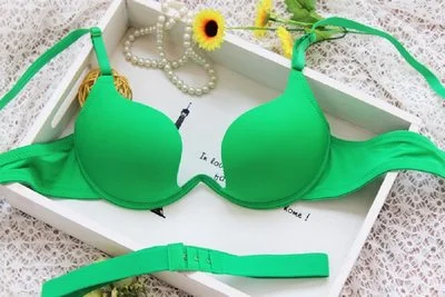 Billionm Hot Sexy Cross Halter-Neck Women 1/2 cup Deep U Bra One-Piece Seamless Solid Underwear Invisible Bra brief sets