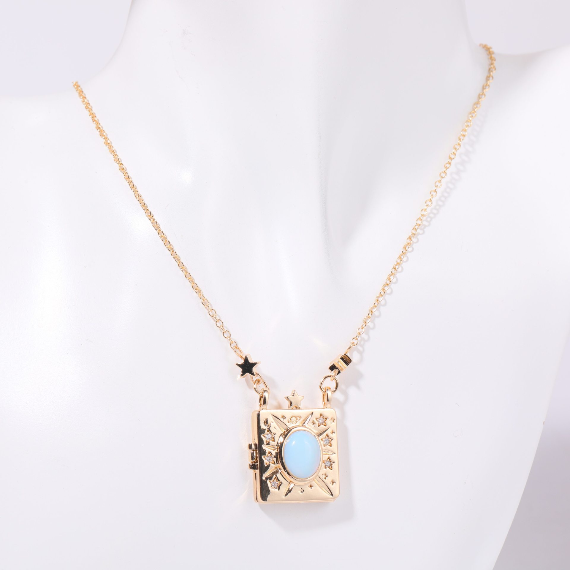 Women's Love Flower Album Pendant Necklace