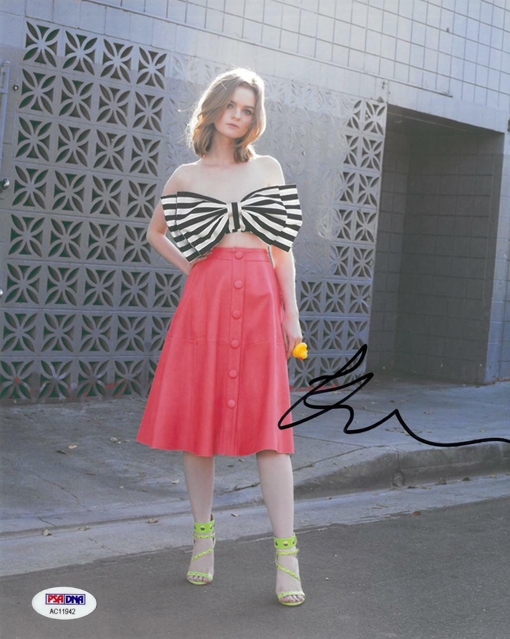 Kerris Dorsey Signed Authentic Autographed 8x10 Photo Poster painting PSA/DNA #AC11942