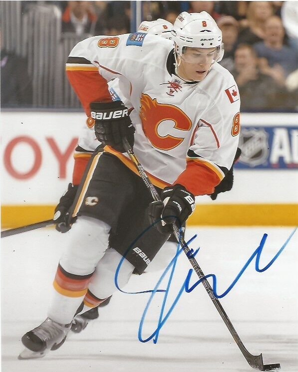 Calgary Flames Joe Colbourne Signed Autographed 8x10 Photo Poster painting COA C