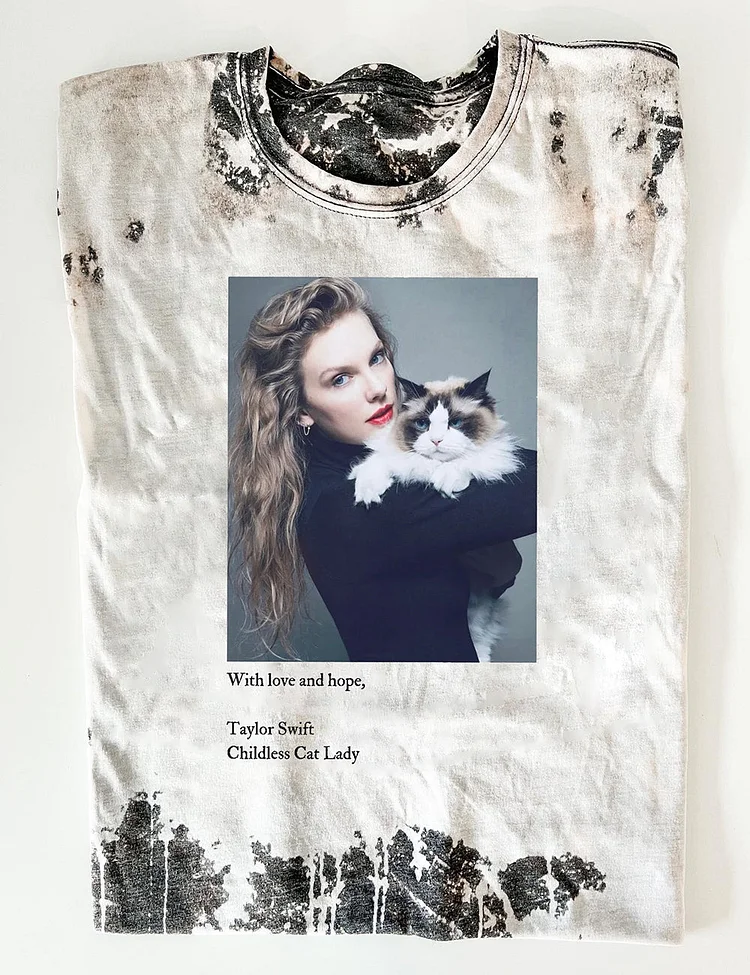 TS With Love And Hope Childless Cat Lady Print T-Shirt