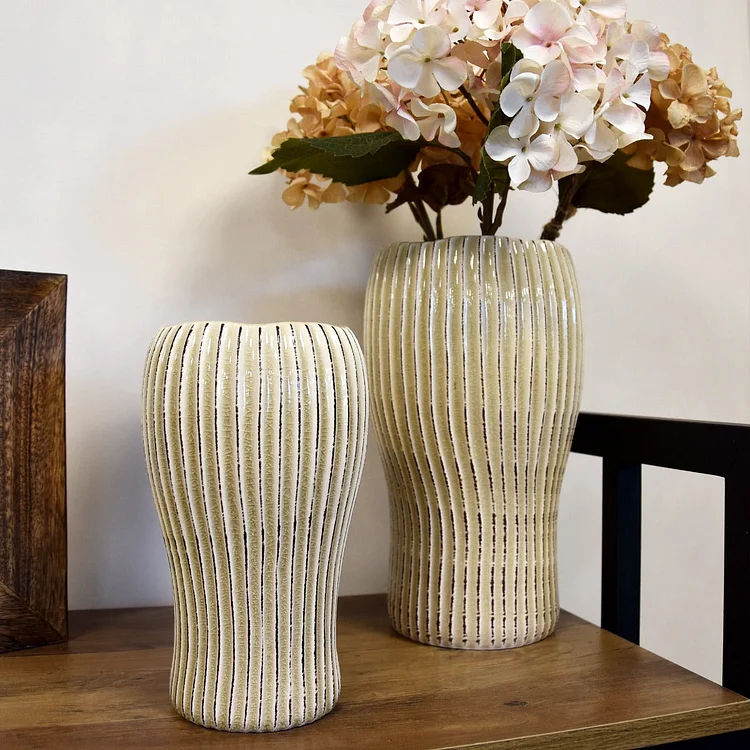 Timeless Elegance Cream Dutch Ridged Vase