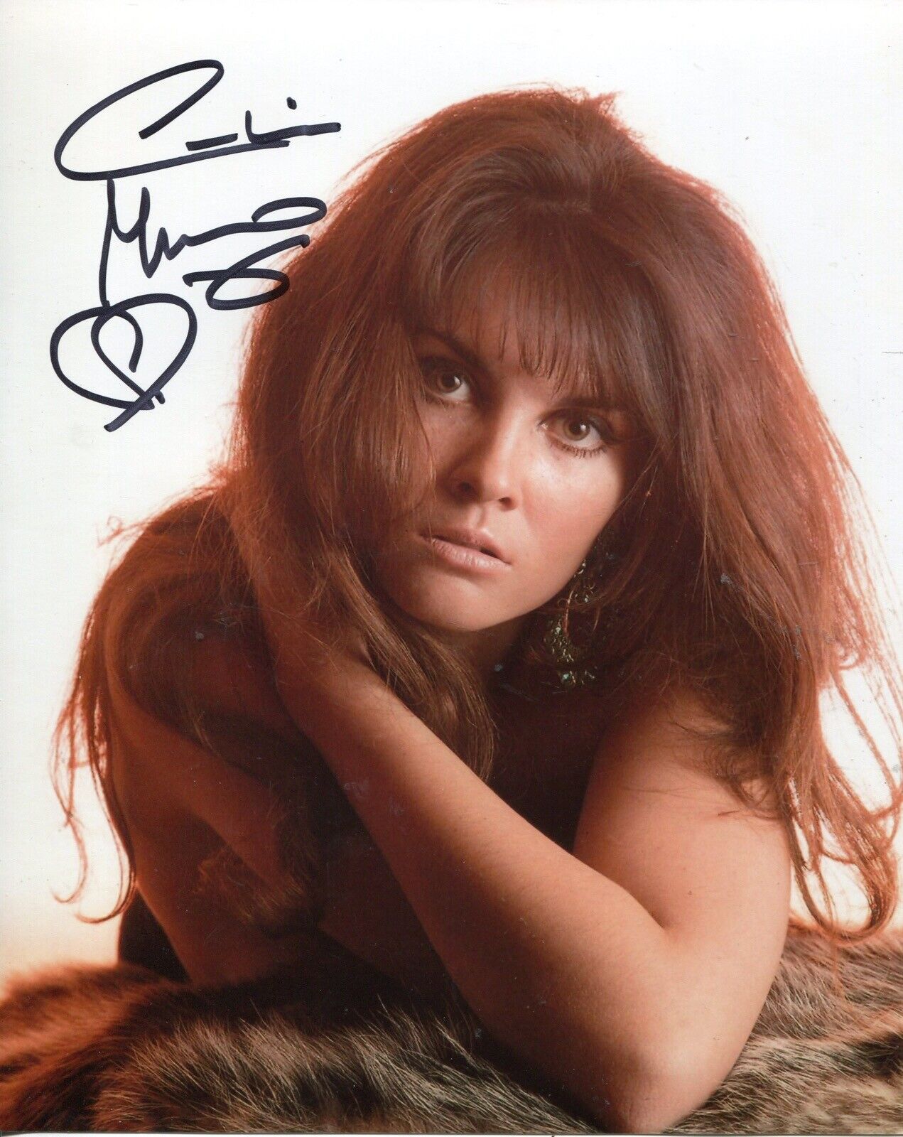 Actress Caroline Munro signed sexy glamour 8x10 Photo Poster painting - UACC DEALER SIGNING