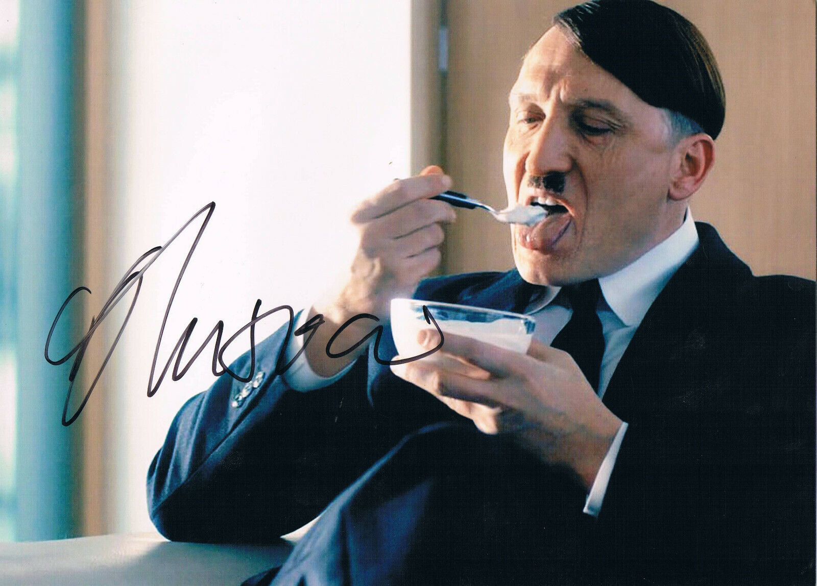 Oliver Masucci 1968- autograph Photo Poster painting 8x12