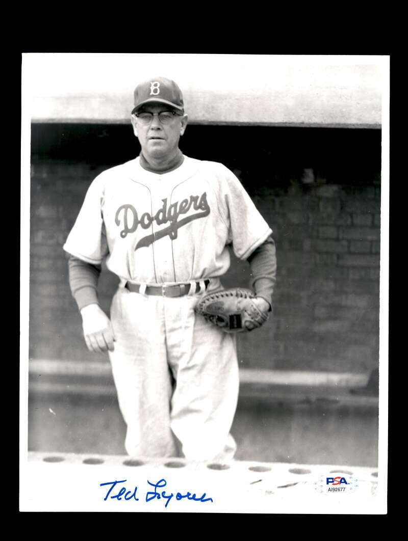 Ted Lyons PSA DNA Coa Signed 8x10 Brooklyn Dodgers Photo Poster painting Autograph