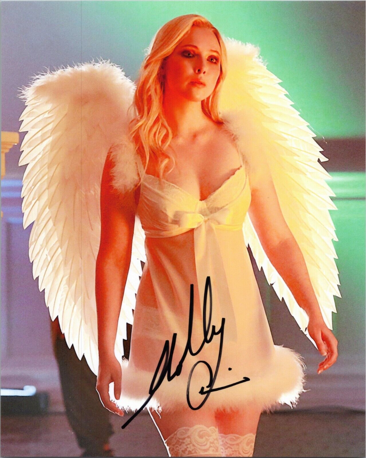 ~~ MOLLY C. QUINN Authentic Hand-Signed CASTLE