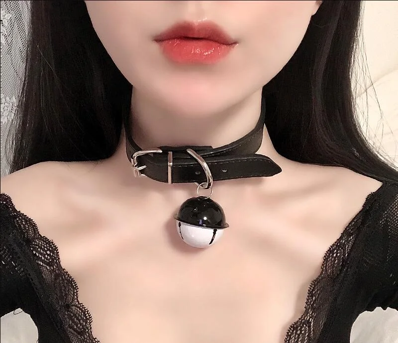 Brownm Big Bell Collar Sex Lingerie Accessories PU Leather Necklace Neck Ring Sexy Maid Wind Traction Chain Collar