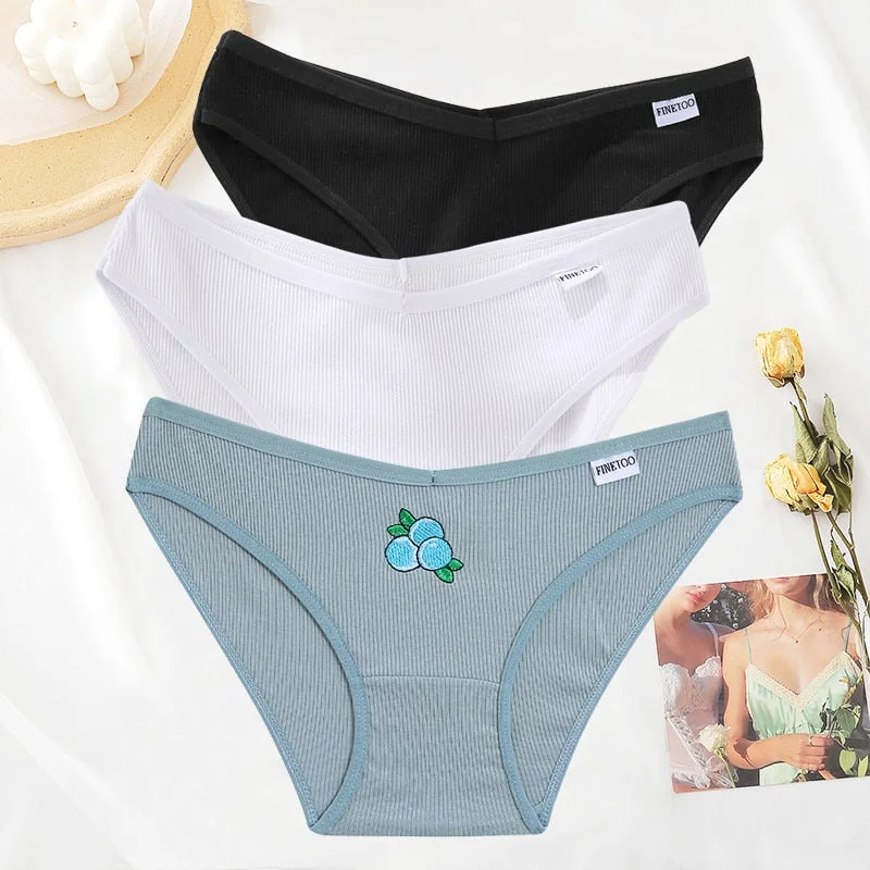 FINETOO 3PCS/Set Women Cotton Embroidery Fruit Panties Underwear V Waist Female M-XL Woman's Briefs Pantys Intimates Lingerie