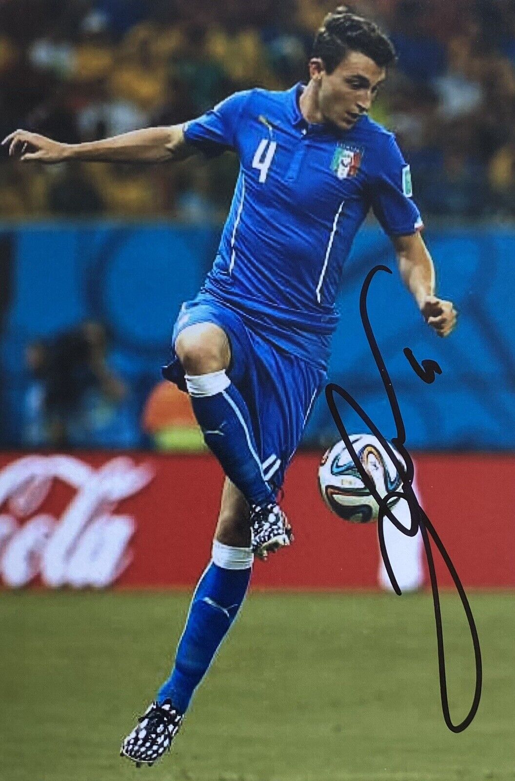 Matteo Darmian Genuine Hand Signed Italy 6X4 Photo Poster painting