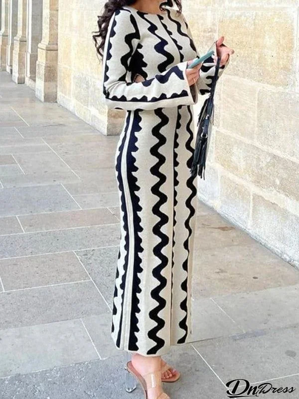 High Waisted Long Sleeves Hollow Printed Round-Neck Maxi Dresses