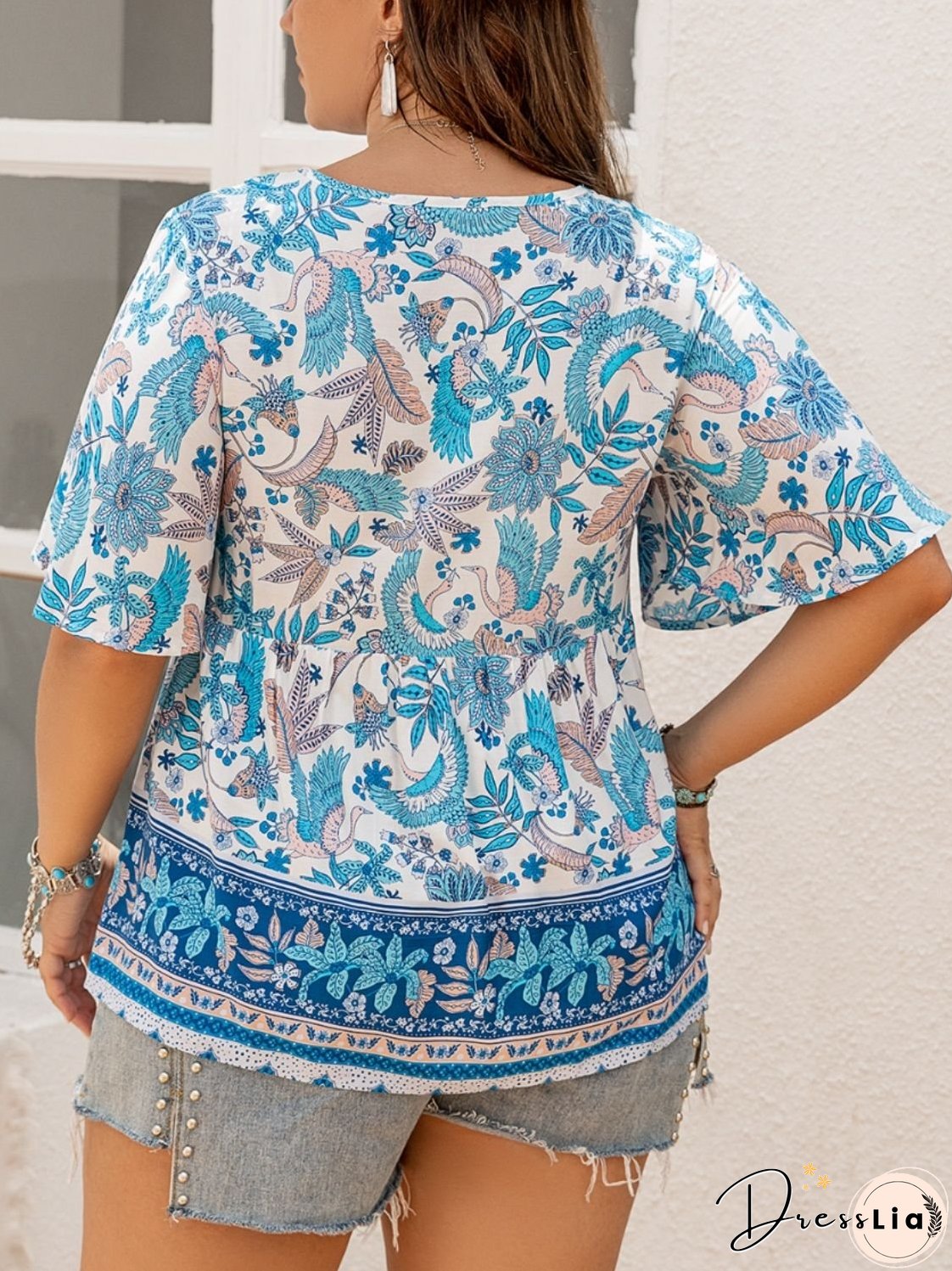Plus Size Printed V-Neck Half Sleeve Blouse