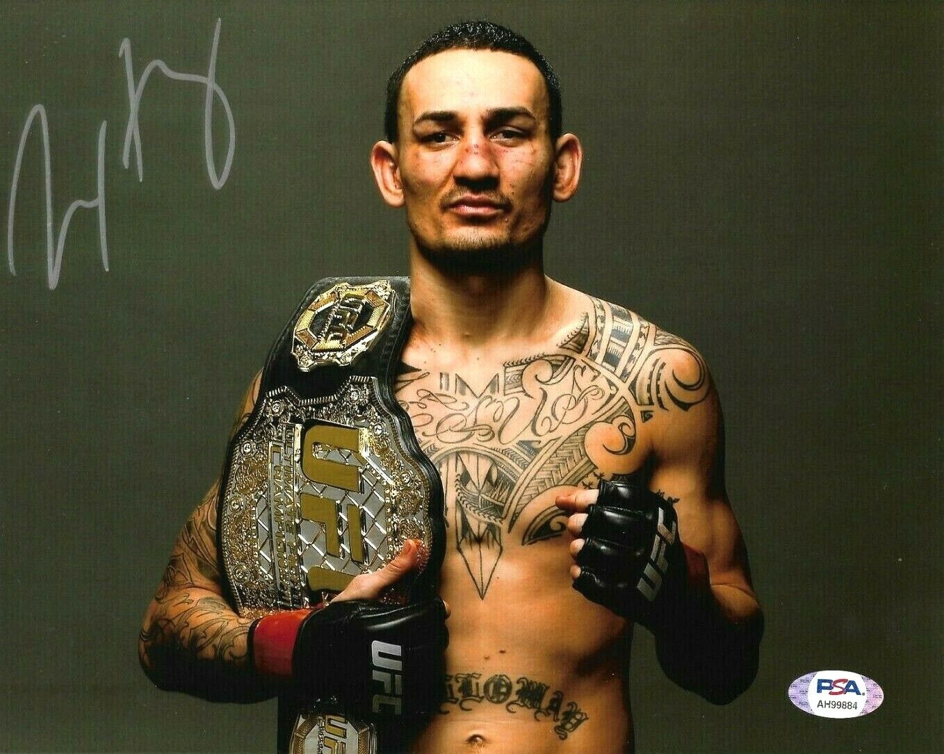 UFC MAX HOLLOWAY HAND SIGNED AUTOGRAPHED 8X10 Photo Poster painting WITH PROOF AND PSA COA 11