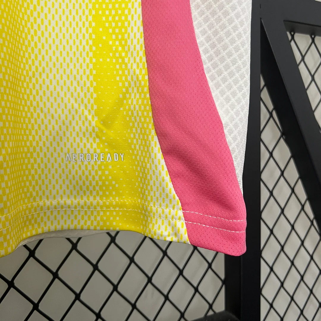 24/25 Juventus Away Football Shirt Thai Quality