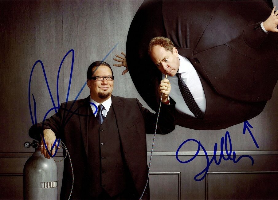 PENN & TELLER In-person Signed Photo Poster painting