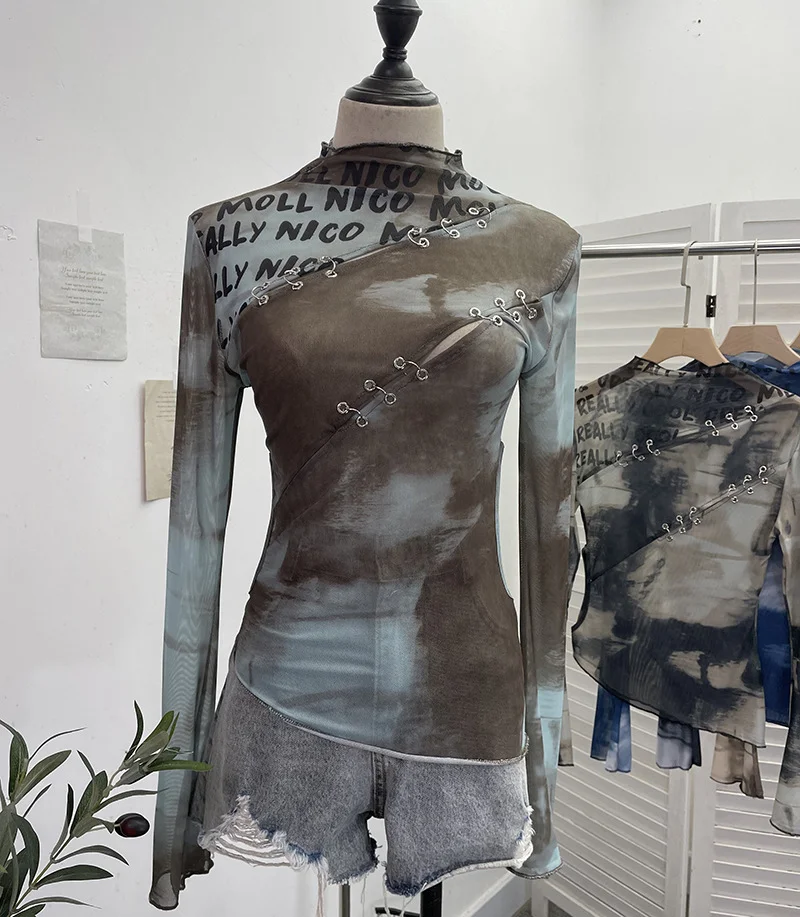 Uveng Pure Want To Play The Bottom Of The Long-Sleeved T-Shirt Design Hollow Print Irregular Mesh Yarn Personality Hottie Top 2629