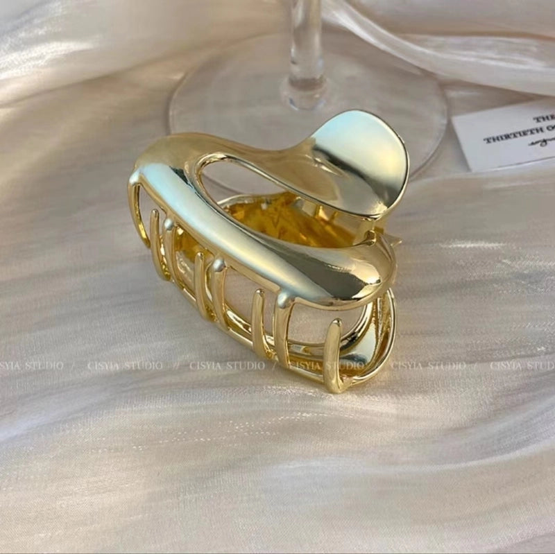 Casual Minimalist Women’s Star Solid Color Alloy Metal Hollow Out Hair Clip Hairpin Hair Claws