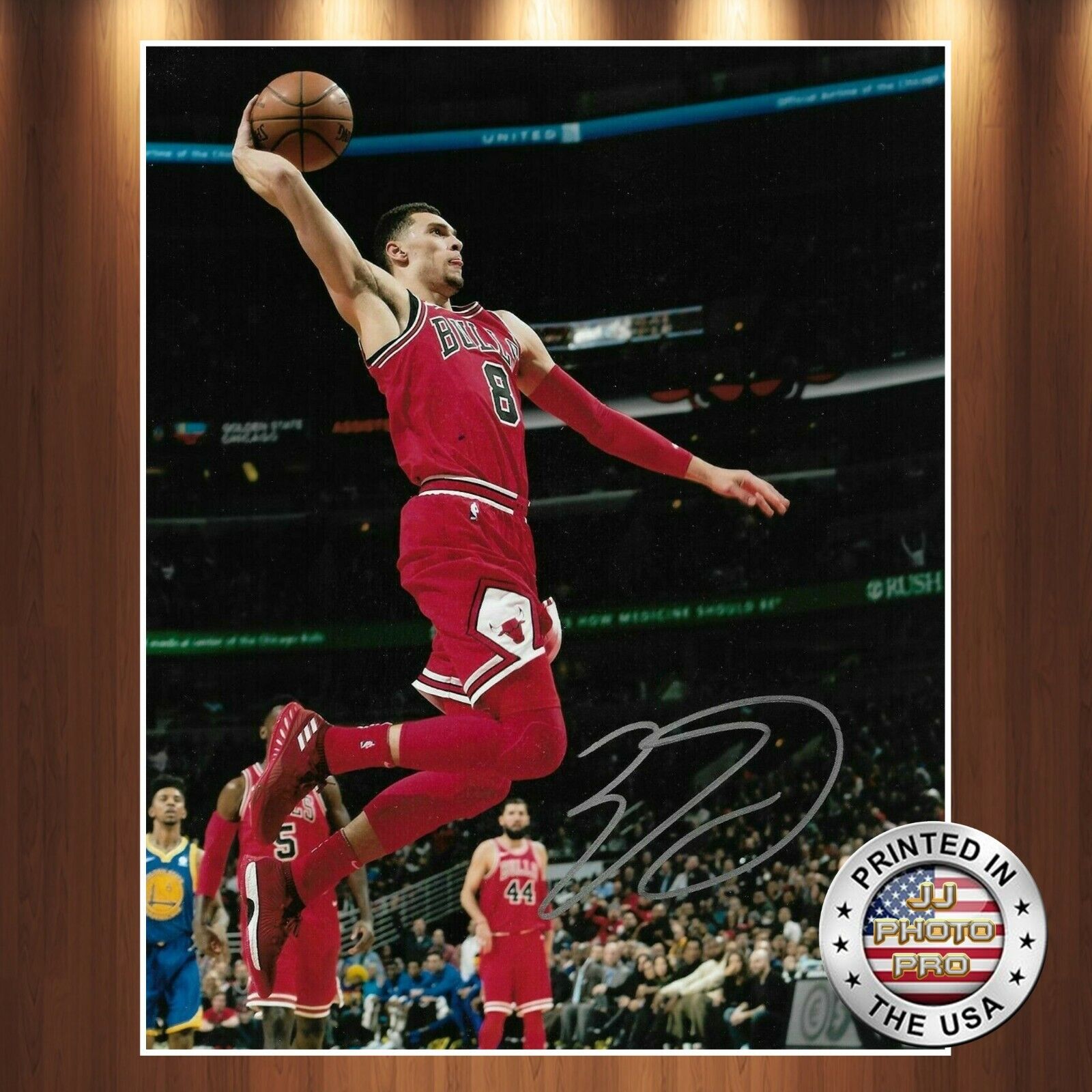 Zach LaVine Autographed Signed 8x10 Photo Poster painting (Bulls) REPRINT