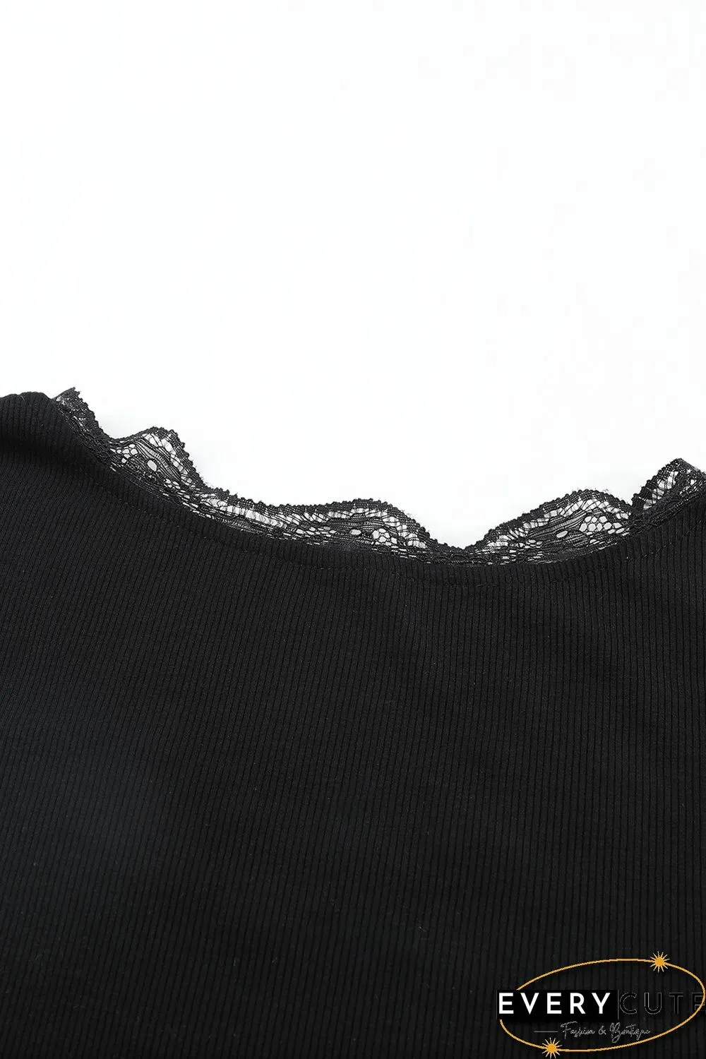 Lace Splicing Scallop V Neck Long Sleeve Blouse