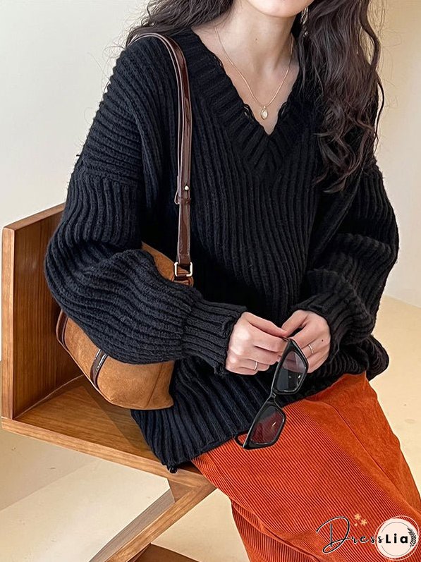 Classic and Comfortable Pullover