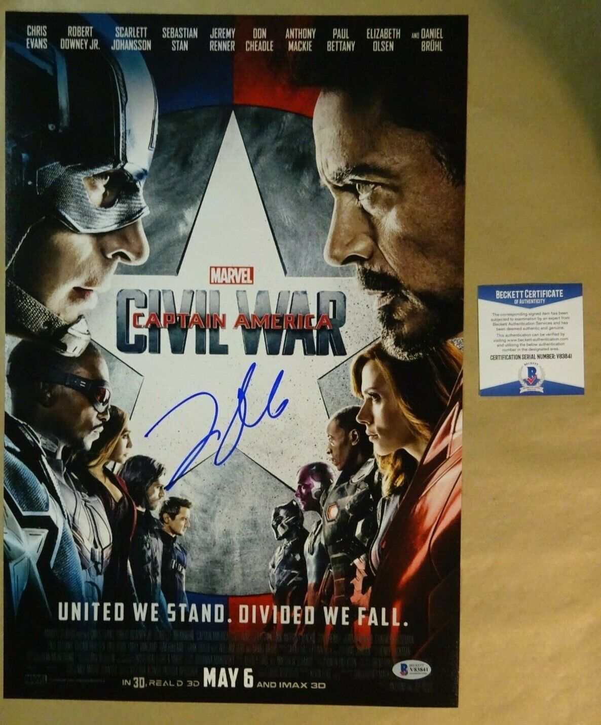 Signed FRANK GRILLO - Captain America CIVIL WAR 12x18