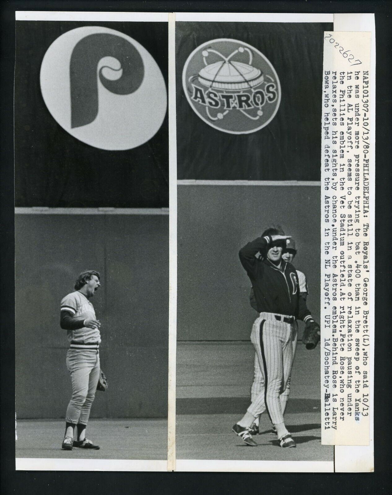 George Brett & Pete Rose 1980 Type IV Press Photo Poster painting Royals Philadelphia Phillies