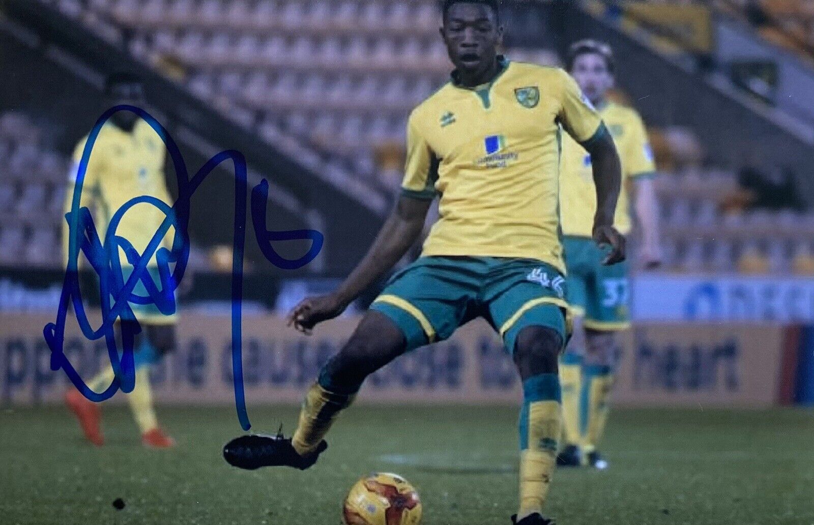 Ebou Adams Genuine Hand Signed Norwich City 6X4 Photo Poster painting