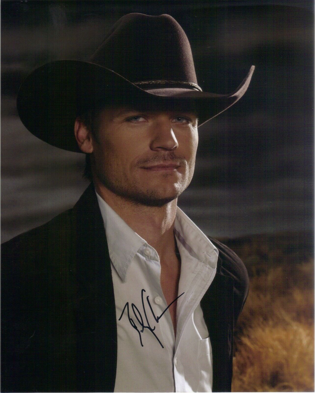 AUTOGRAPHED 8X10 SIGNED BY BAILEY CHASE IN SAVING GRACE UACC COA