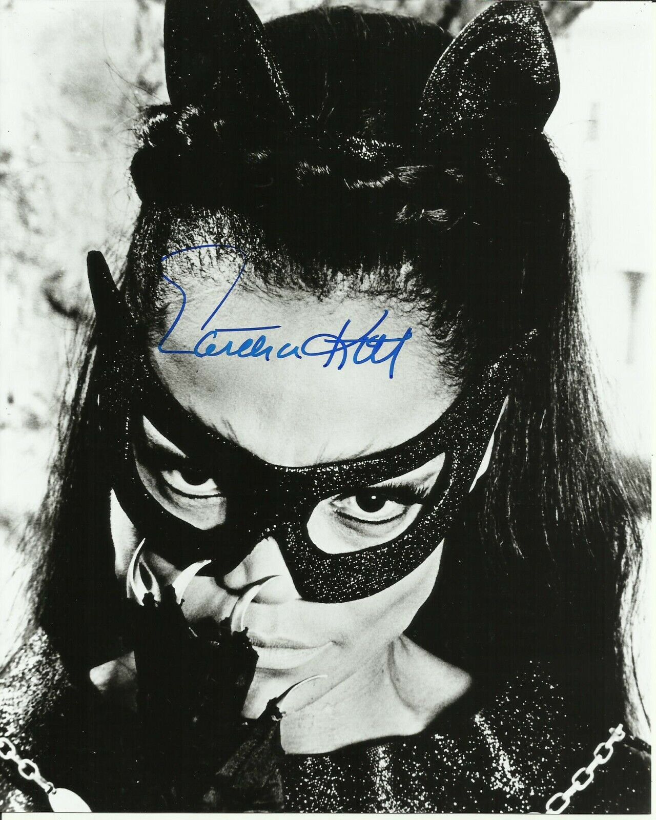 EARTHA KITT SIGNED BATMAN Photo Poster painting UACC REG 242 (2) ALSO ACOA CERTIFIED