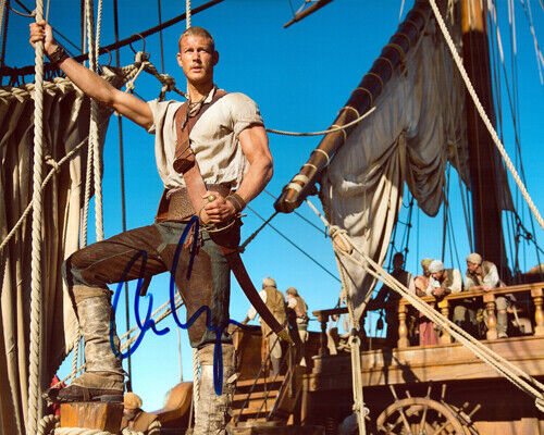 Autographed Photo Poster painting Tom Hopper Signed 8 x 10