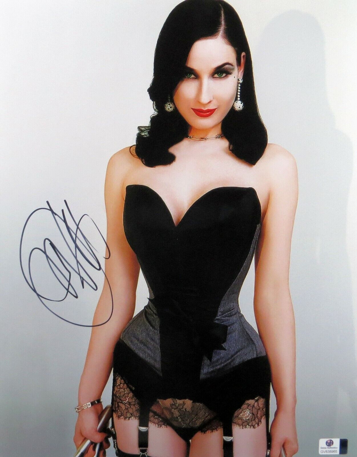 Dita Von Teese Autographed 11X14 Photo Poster painting Gorgeous Sexy Black Lingerie GV838965