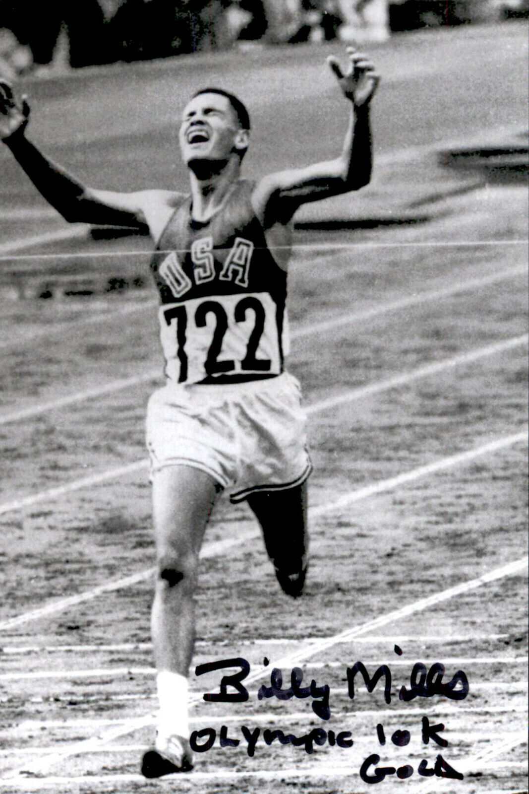 Billy Mills SIGNED autographed 4x6 Photo Poster painting OLYMPIC RUNNER GOLD MEDAL 1964 TOKYO #2