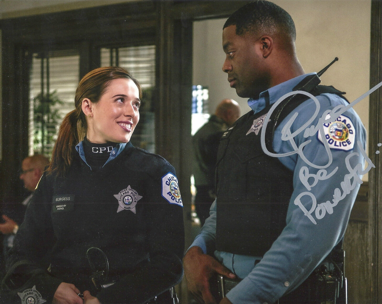 LAROYCE HAWKINS 'CHICAGO PD' KEVIN ATWATER SIGNED 8X10 PICTURE *COA 2